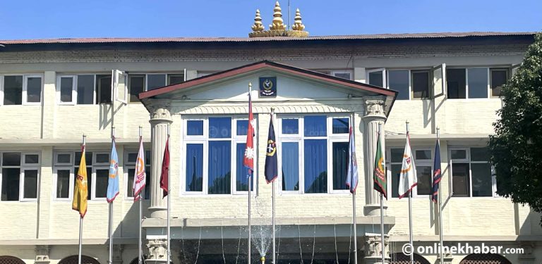 प्रहरीमा ६ एसएसपी खाली, २ अंक काटिएका बस्नेतसहित १७ जना प्रतिस्पर्धामा