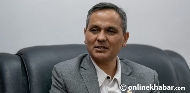 ओलीले जाँचबुझको आयोगको अस्तित्व स्वीकार नगरे कानुनले ठाउँमा ल्याउँछ : गृहमन्त्री
