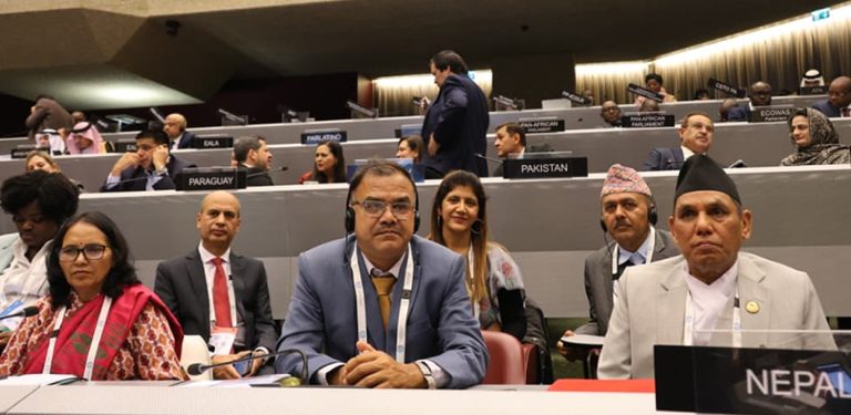 संसद्का ६ अधिकारी दुई टोली बनाएर विदेश गएको विषय अर्थ मन्त्रालयको जानकारीमा