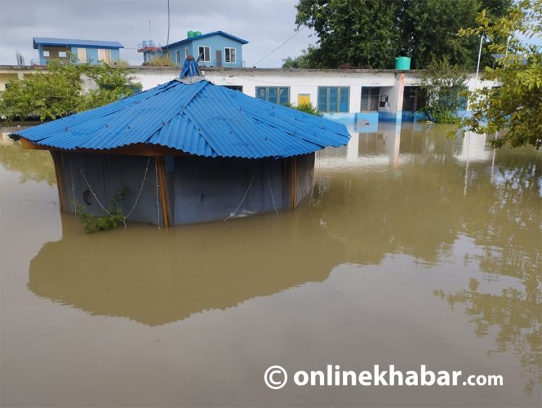 भारतले बाँधको ढोका नखोल्दा रौतहट डुबानमा