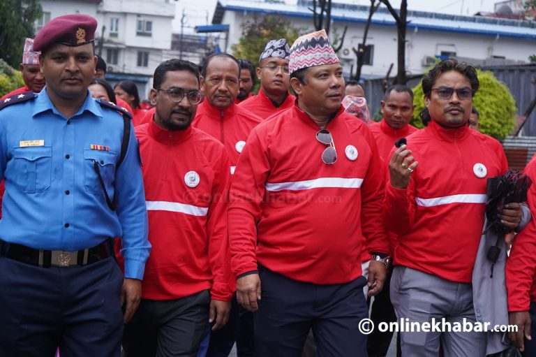 रेशम चौधरीले भने- नेपालको राजनीति धुमिल भयो, देश जोगाउन नयाँ दल दर्ता गर्‍यौं 