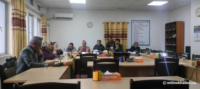 जेनजी आन्दोलनको ५३ दिनपछि संसदीय समिति बैठक, प्रधानमन्त्रीसँग छलफल गर्न माग