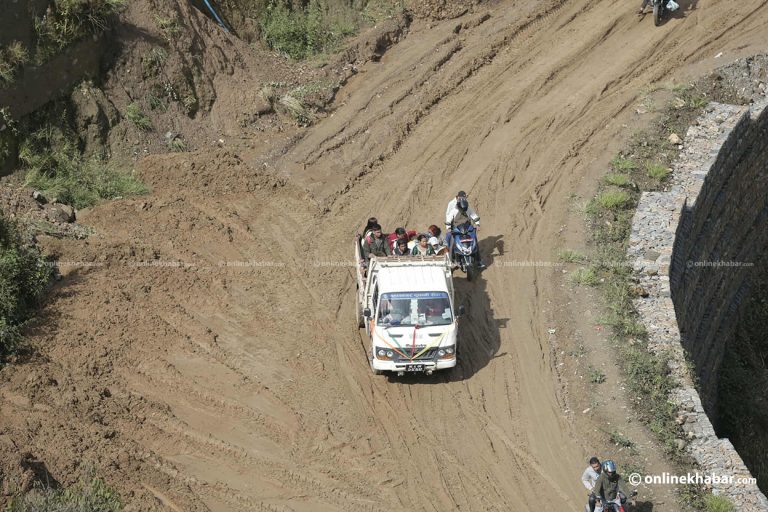 यस्तो छ साँगा क्षेत्रको सडक
