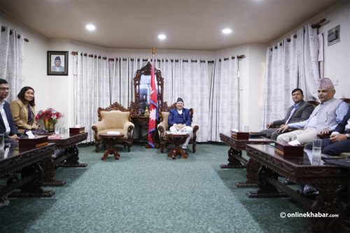 संसद् पुनर्स्थापनाको पक्षमा एमाले स्पष्ट, बाँकीले खोजे चुनावी वातावरण