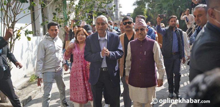 जेनजी आन्दोलनपछि पहिलोपटक देउवा सार्वजनिक (तस्वीरहरू)