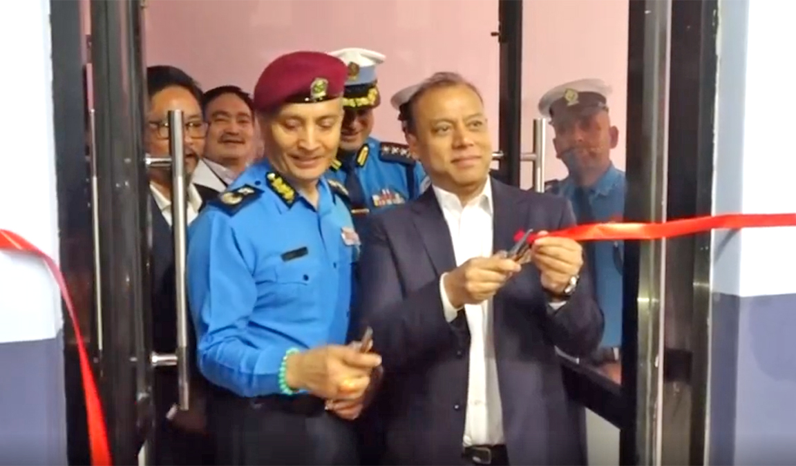 पुनर्निर्माण गरिएको ट्राफिक प्रहरी कन्ट्रोल रुम हस्तान्तरण