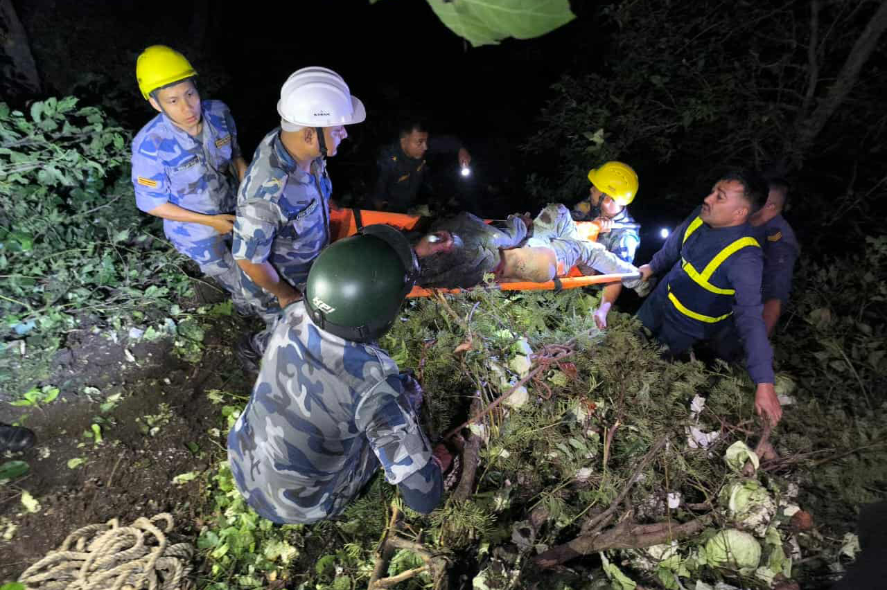 धनकुटामा ट्रक दुर्घटना, २ जना गम्भीर घाइते