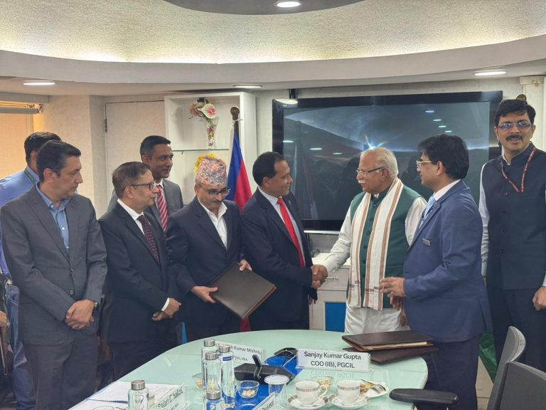 ऊर्जामन्त्री घिसिङ र भारतीय समकक्षीबीच भेट, के भयो कुराकानी ?