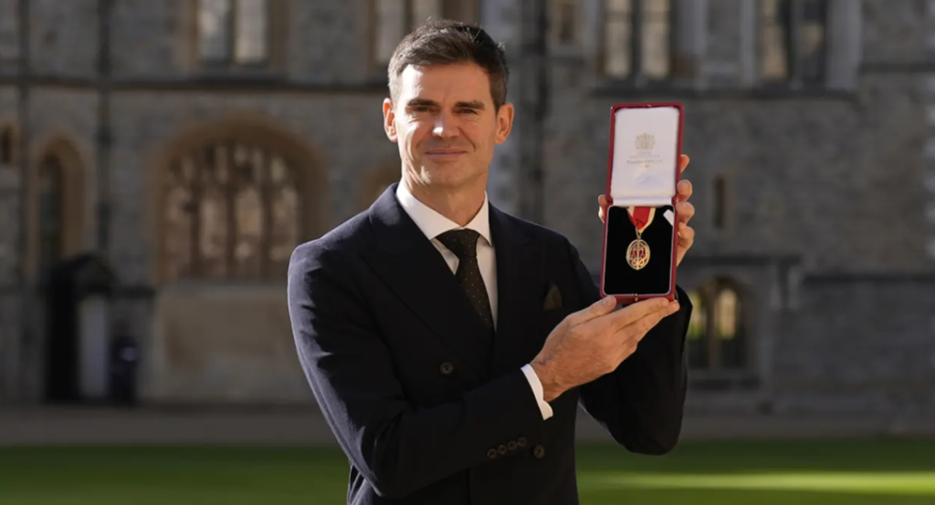 क्रिकेटर जेम्स एन्डरसनले पाए राजकुमारीबाट ‘नाइटहूड’ सम्मान