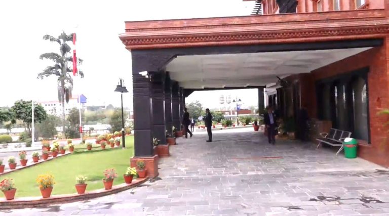 त्रिपक्षीय वार्तामा जेनजीबाट को को हुँदैछन् सहभागी ? (सूचीसहित)