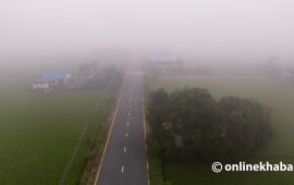 शरद ऋतुको मोहक दृश्य र कुहिरोले छोपिएको गाउँ (फोटो फिचर)