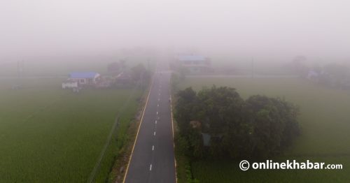 शरद ऋतुको मोहक दृश्य र कुहिरोले छोपिएको गाउँ (फोटो फिचर)