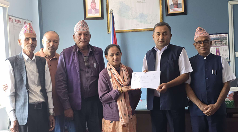 गोरखामा जेनजी आन्दोलनका शहीद परिवारलाई राहत रकम वितरण  
