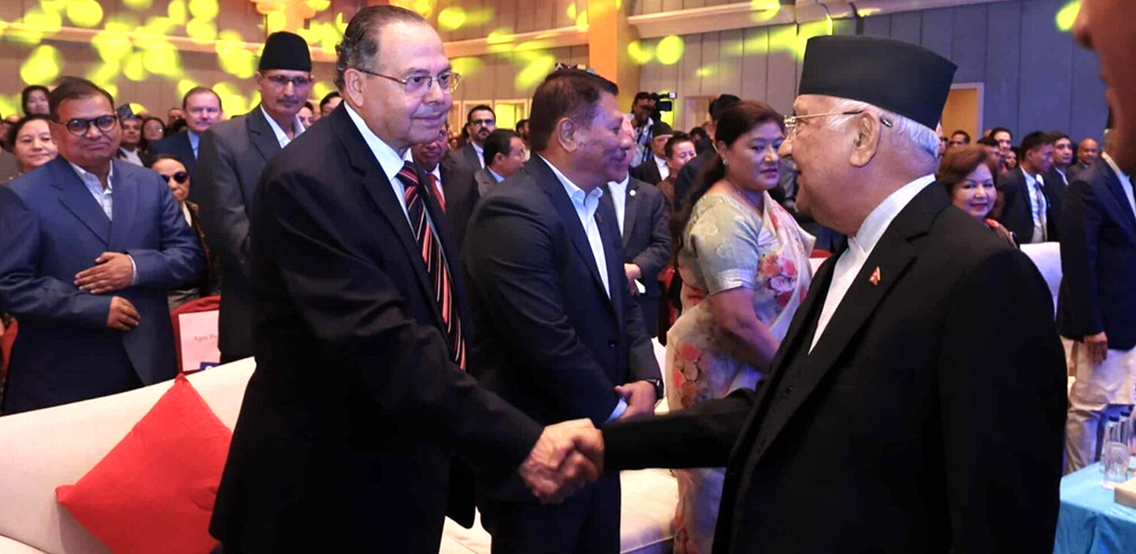 ओलीको आह्वानमा झलनाथ सकारात्मक, एकताका लागि ४ शर्त