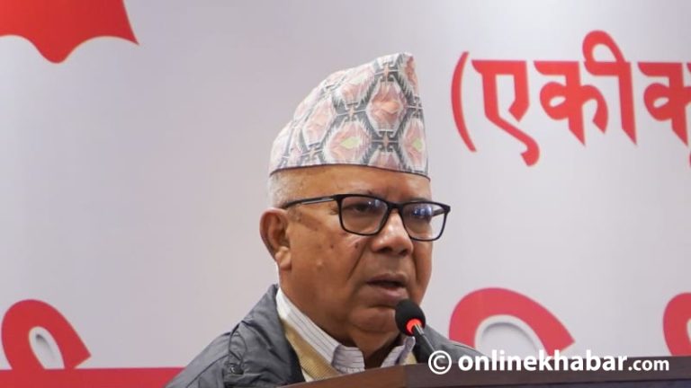 केपी ओलीका सामू लम्पसार पर्न तयार हुनेहरू गए हुन्छ : माधव नेपाल