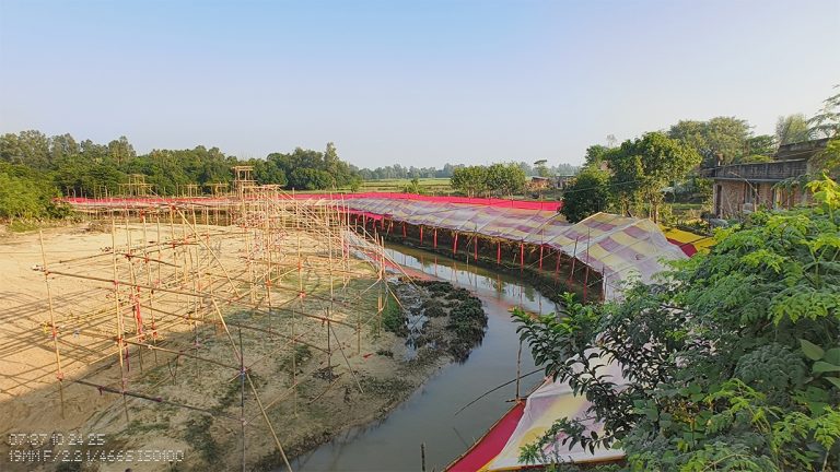 महोत्तरीको बगहीमा नेपाल-भारतको साझा छठघाट