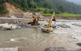 मेची राजमार्गको वैकल्पिक मार्ग अझै सञ्चालनमा आएन