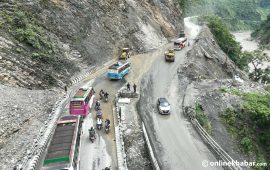 मुग्लिन सडकखण्डमा ‘लिडार स्पिड गन’ प्रयोग, कारबाहीमा पर्न थाले सवारी चालक