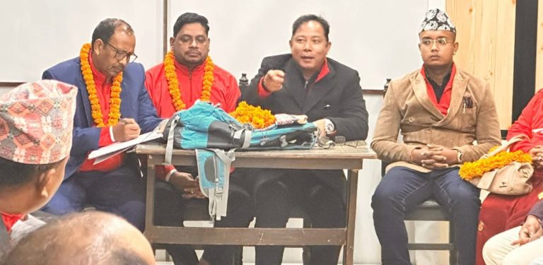 रेशमको पार्टीले अघि सार्यो प्रत्यक्ष निर्वाचित कार्यकारीको एजेण्डा