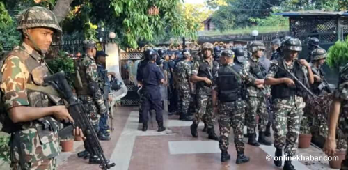नयाँ मुख्यमन्त्री नियुक्तिलाई लिएर मधेश प्रदेश प्रमुख कार्यालयमा तनाव, सेनाको सुरक्षा