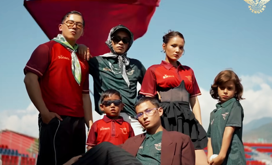 पोखरा एभेन्जर्सको नयाँ जर्सी सार्वजनिक