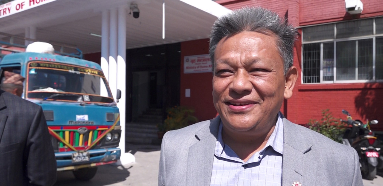 गृहमन्त्रीसँग भेटेर निर्माण व्यवसायीले मागे शान्ति सुरक्षा