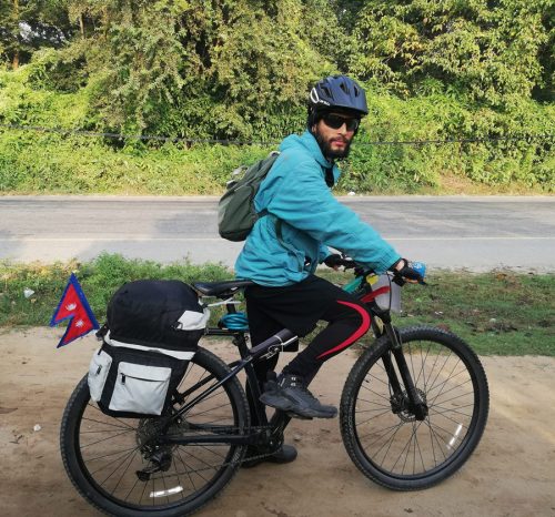 जसले गर्दैछन् ४६२ किलोमिटर साइकल यात्रा गरी क्यान्सर रोगी बालबालिकालाई सहयोग