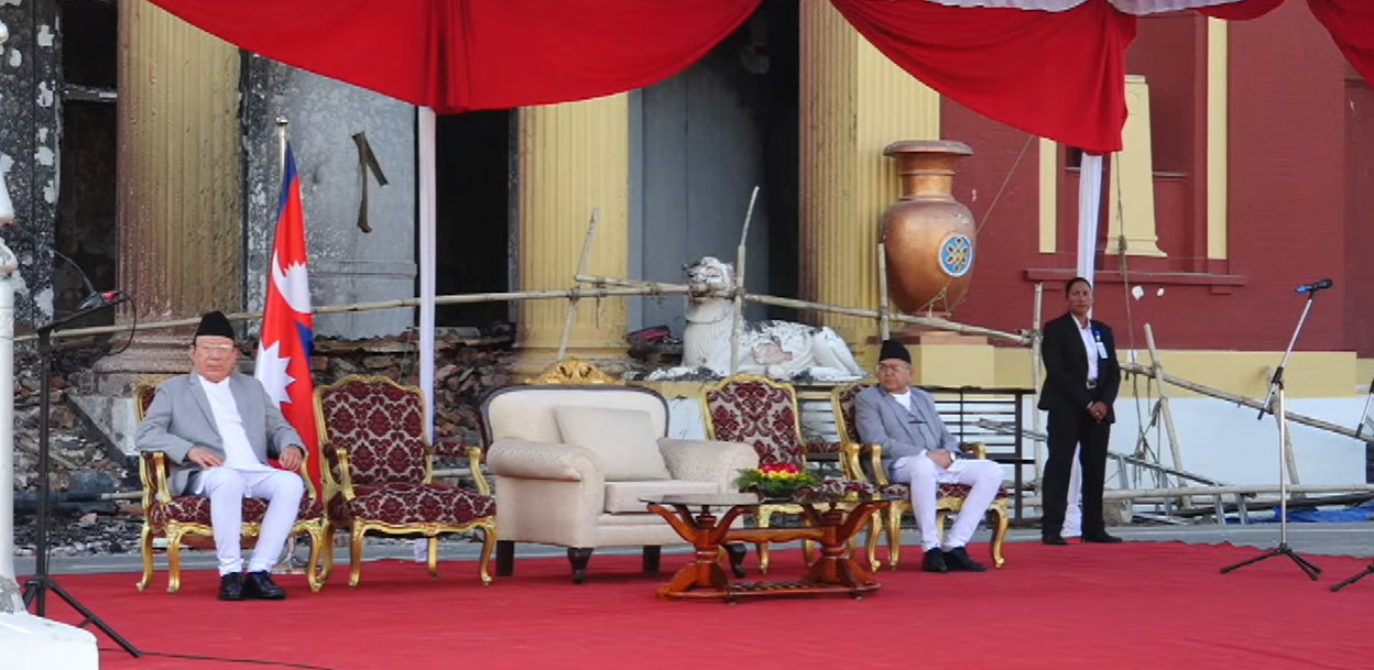 शितलनिवासमा नवनियुक्त मन्त्रीहरूको शपथ (लाइभ)