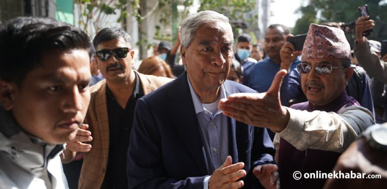 जेनजी शहीदलाई देउवाले दिए श्रद्धाञ्जली