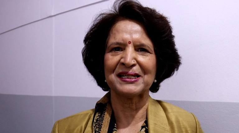 घाइते भेट्दा नवनियुक्त स्वास्थ्यमन्त्रीले आँसु रोक्न सकिनन्, भनिन् : कसैले चुनाव भाँड्ने प्रयास नगर्नुहोस्