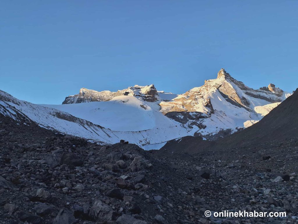 हिमपातमा फसेका दुई भारतीय पर्यटकको सकुशल उद्धार