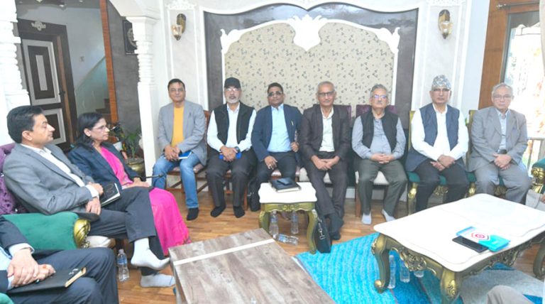 एमाले सचिवालय बैठकमा आज बोल्ने छन् यी नेता
