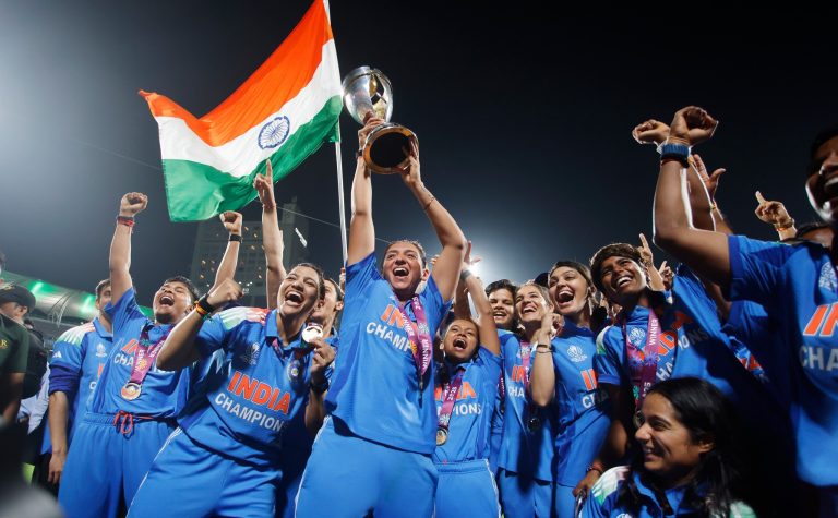 विश्वकप विजेता भारतीय टोलीलाई बीसीसीआईले ५१ करोड पुरस्कार दिने