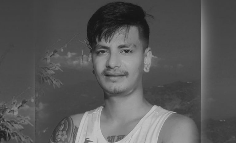 कहिल्यै भरिने छैन भट्ट परिवारको रिक्तता