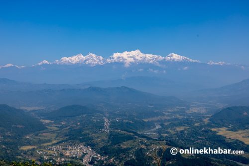 बन्दीपुरबाट देखिएको मनमोहक दृश्य (तस्वीरहरू)