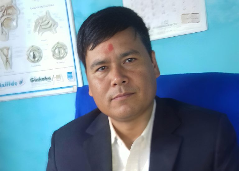 एमाले सल्यानमा विवाद : होटेलको कोठाबाट प्रतिनिधि छानिएको आरोप