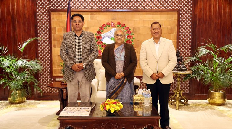 विप्लव र प्रकाण्डले भेटे प्रधानमन्त्री