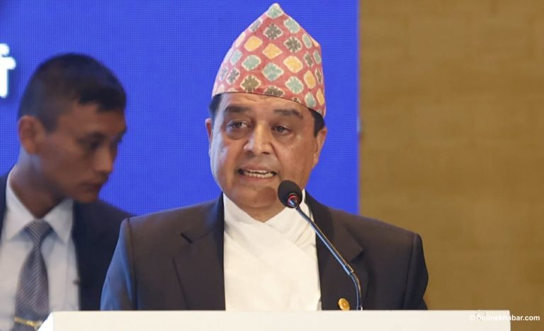 जेनजी आन्दोलनमा आगजनी, तोडफोड र लुटपाट गर्नेमाथि कारबाही होस् : चन्द्र ढकाल