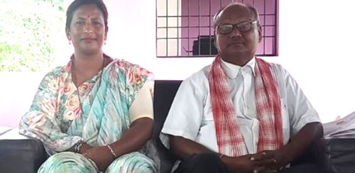 मालिस गराउने अध्यक्षको दाबी- राजीनामा दिएकै छैन, उपाध्यक्ष भन्छिन्- स्वीकृत भइसक्यो