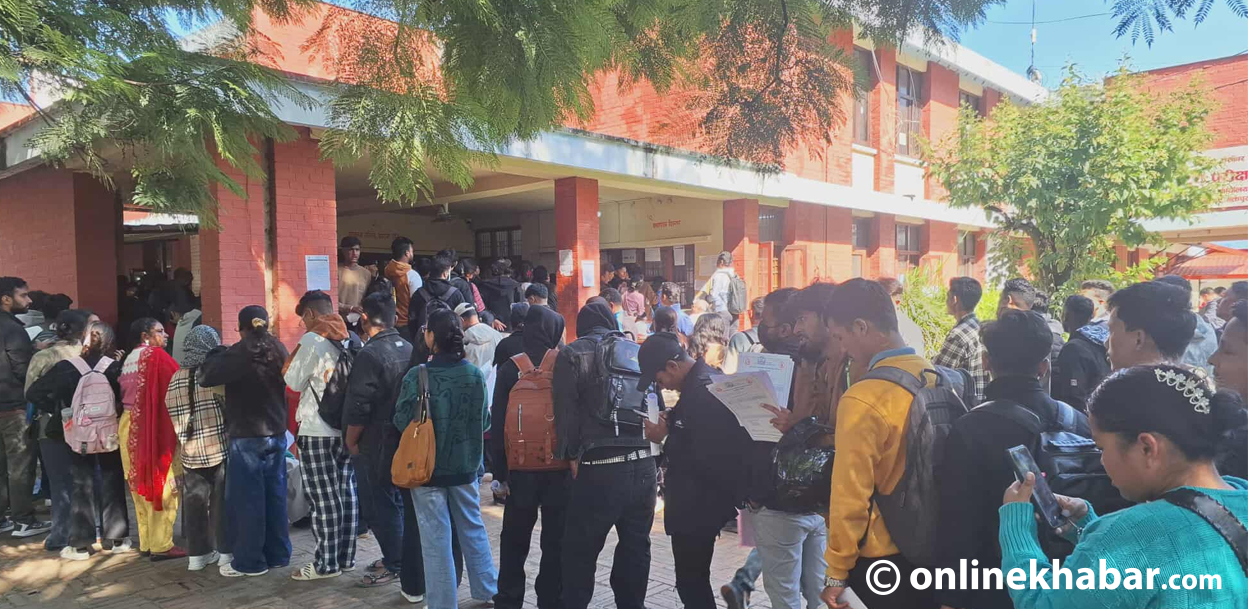 एसईईको ग्रेडसिट बनाउन सानोठिमीमा किन लाग्यो भिड ?