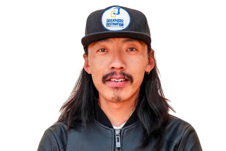 आरोही फुर्वा तेन्जिङका दाइ भन्छन्– भाइ सम्पर्कमै छ