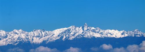 १० हिमाल, सूर्योदय र सूर्यास्त नियाल्न नगरकोटमा पर्यटक