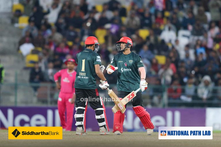 सुमितको अर्धशतकमा पोखराले जनकपुर बोल्ट्सलाई दियो १५६ रनको लक्ष्य