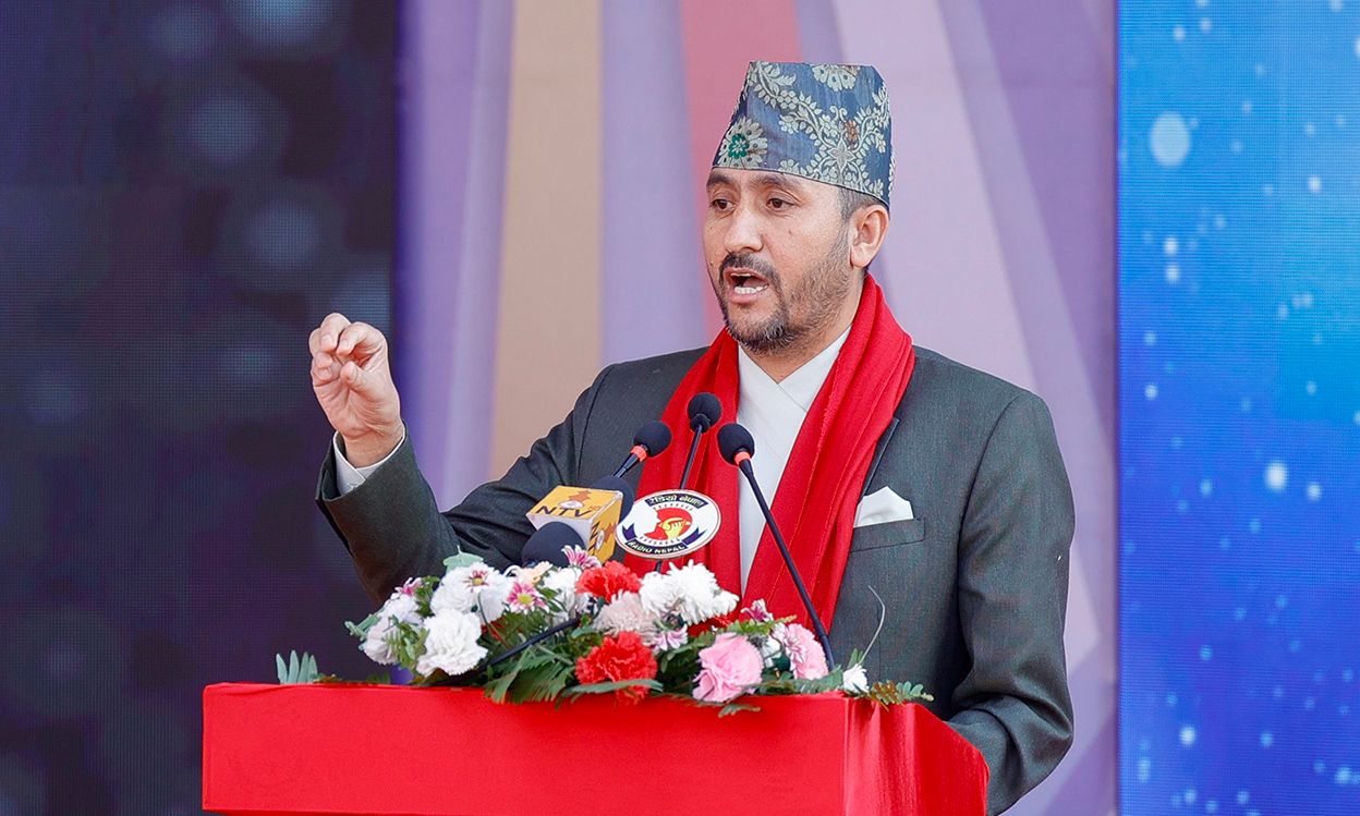 पुराना साथीहरूसँगको सम्बन्ध घट्यो, तनाव पनि बढ्यो : सञ्चारमन्त्री खरेल