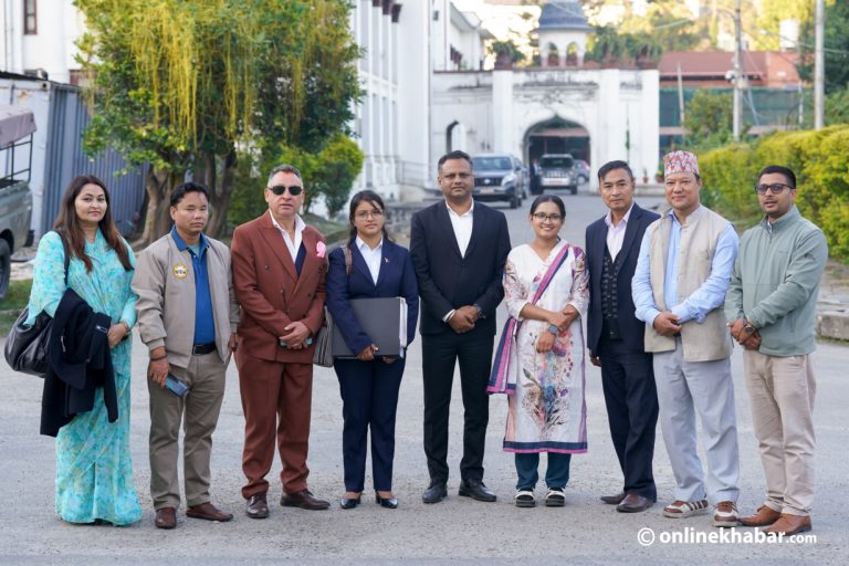 अधिवक्ता कर्ण नेतृत्वको जनादेश पार्टी नेपालले आयोगमा दियो दल दर्ताको निवेदन