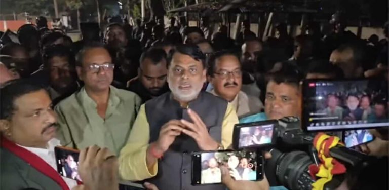 मधेश सरकार गठन गर्न प्रदेश प्रमुखलाई दलहरूको खबरदारी