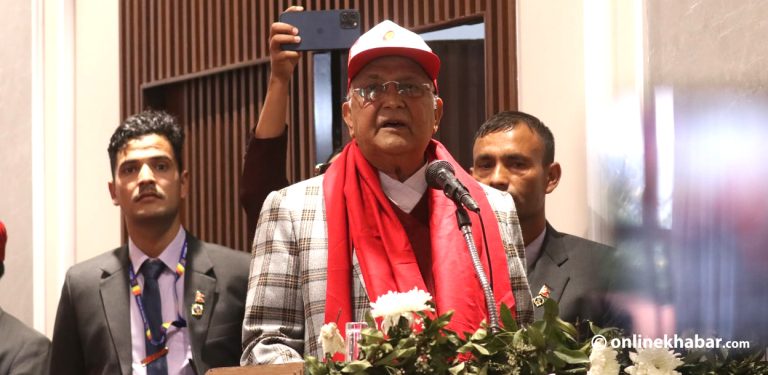 प्रधानमन्त्रीलाई ओलीको प्रश्न- फेरि विद्रोह हुन्छ भनेको योजना हो कि अनुमान ?