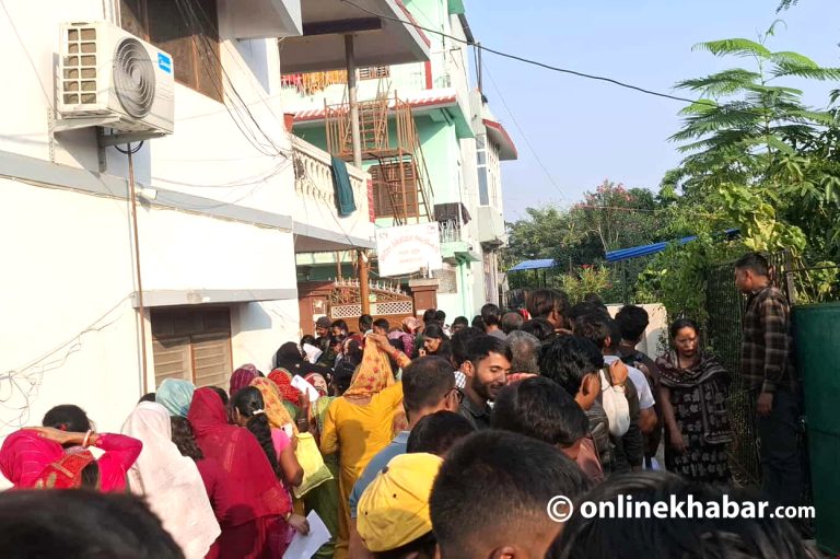 निर्वाचन आयोगको सर्भर किन जान्छ झ्याप–झ्याप ?