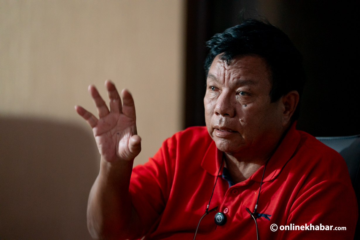 विश्वविद्यालयबाट प्रधानमन्त्री कुलपति हुने प्रावधान हटाउन शिक्षामन्त्रीका दुई विकल्प