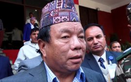 न्वारानदेखिको बल लगाएर प्रधानमन्त्री कुलपति हुने व्यवस्था हटाउने कुरा भएको छ : शिक्षामन्त्री पुन